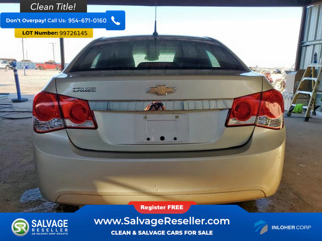 Used 2013 Chevrolet Cruze LS FWD image 8