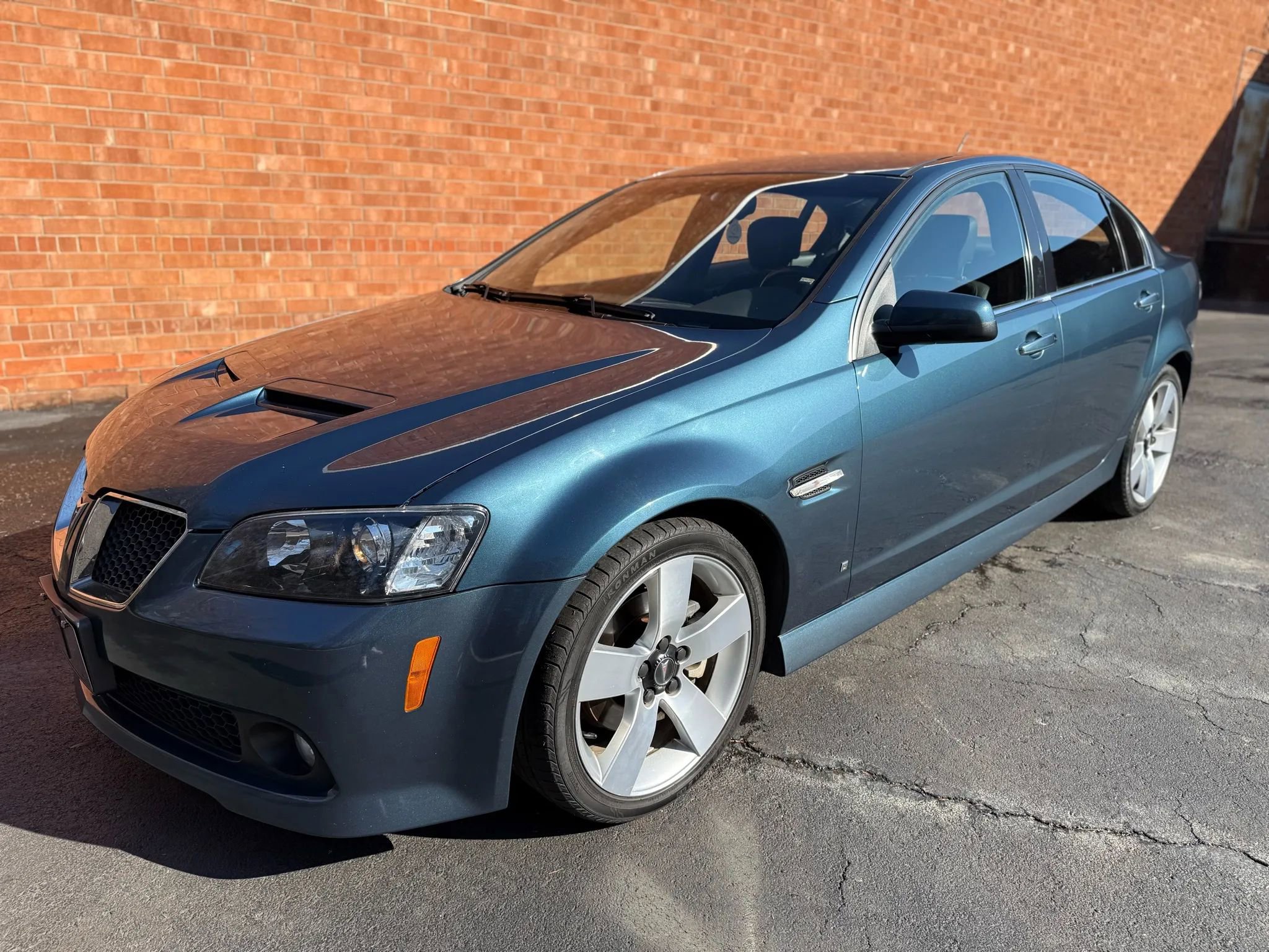 Used 2009 Pontiac G8 GT w/ Premium Package image 4
