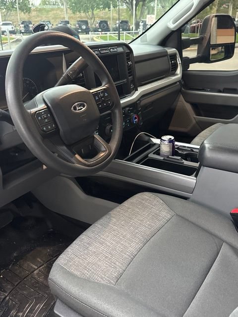 Used 2024 Ford F450 XLT w/ 360-Degree Camera Package AWD/4WD image 4