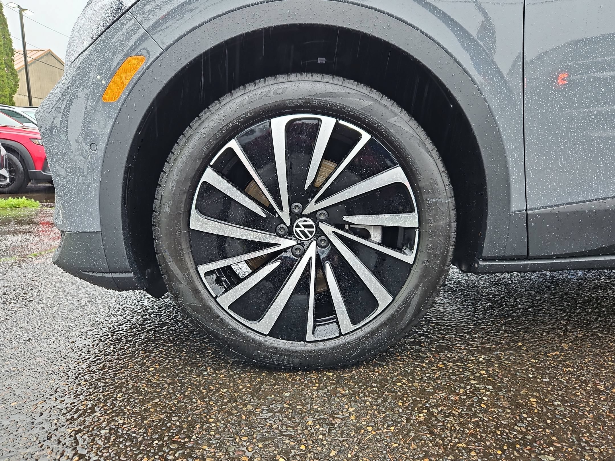 New 2026 Volkswagen ID.4 Pro AWD/4WD image 31