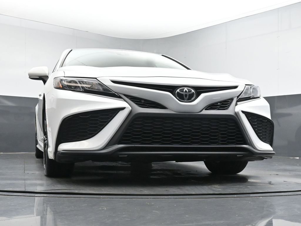 Used 2024 Toyota Camry SE FWD image 37