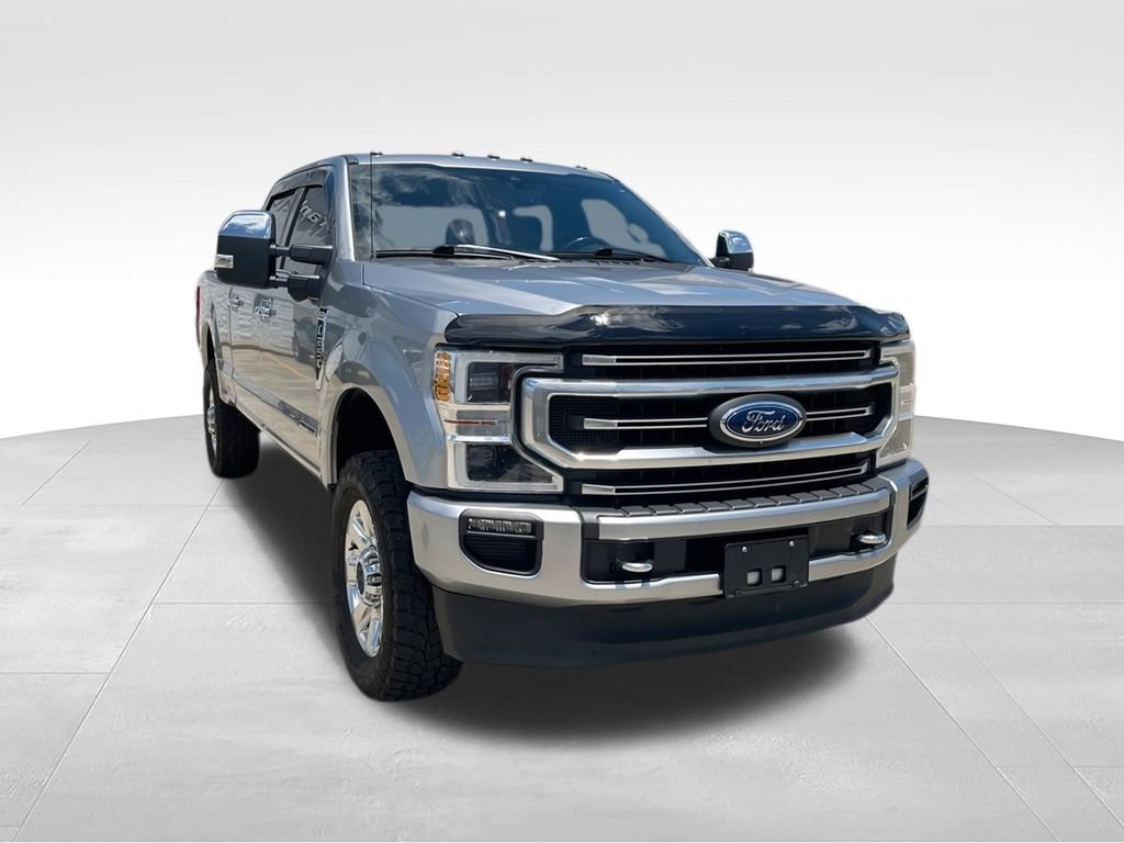Used 2020 Ford F250 Platinum w/ FX4 Off-Road Package AWD/4WD image 2