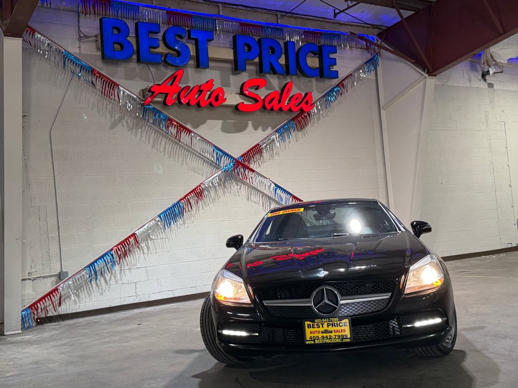 Used 2013 Mercedes-Benz SLK 250 image 4