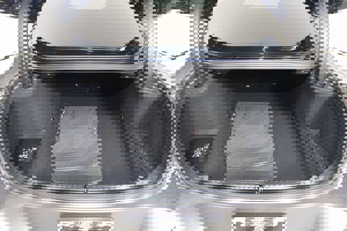 Used 2025 BMW M850i xDrive Coupe w/ M Sport Professional Package image 78