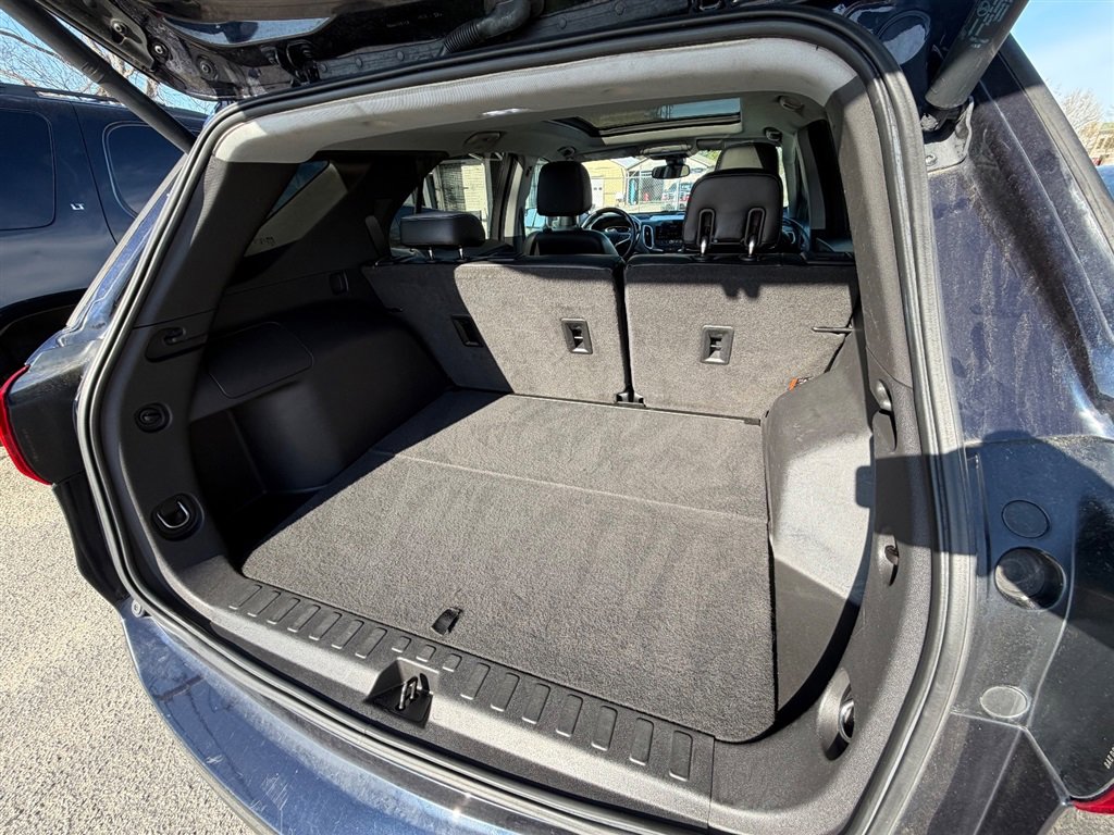Used 2020 Chevrolet Equinox Premier FWD image 16
