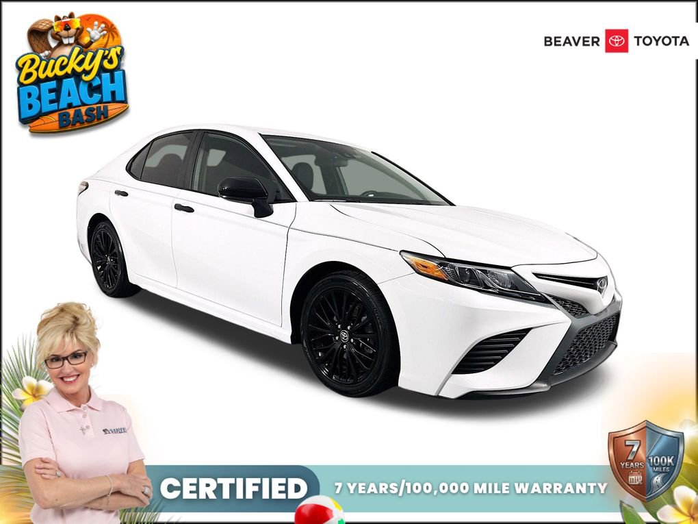 Used 2020 Toyota Camry SE FWD image 1