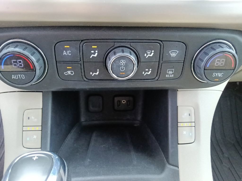 Used 2019 GMC Acadia Denali w/ Technology Package image 26