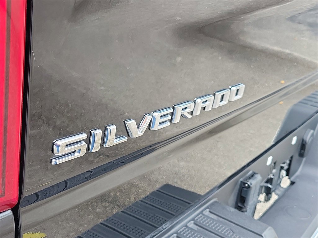 Used 2024 Chevrolet Silverado 1500 LTZ image 6