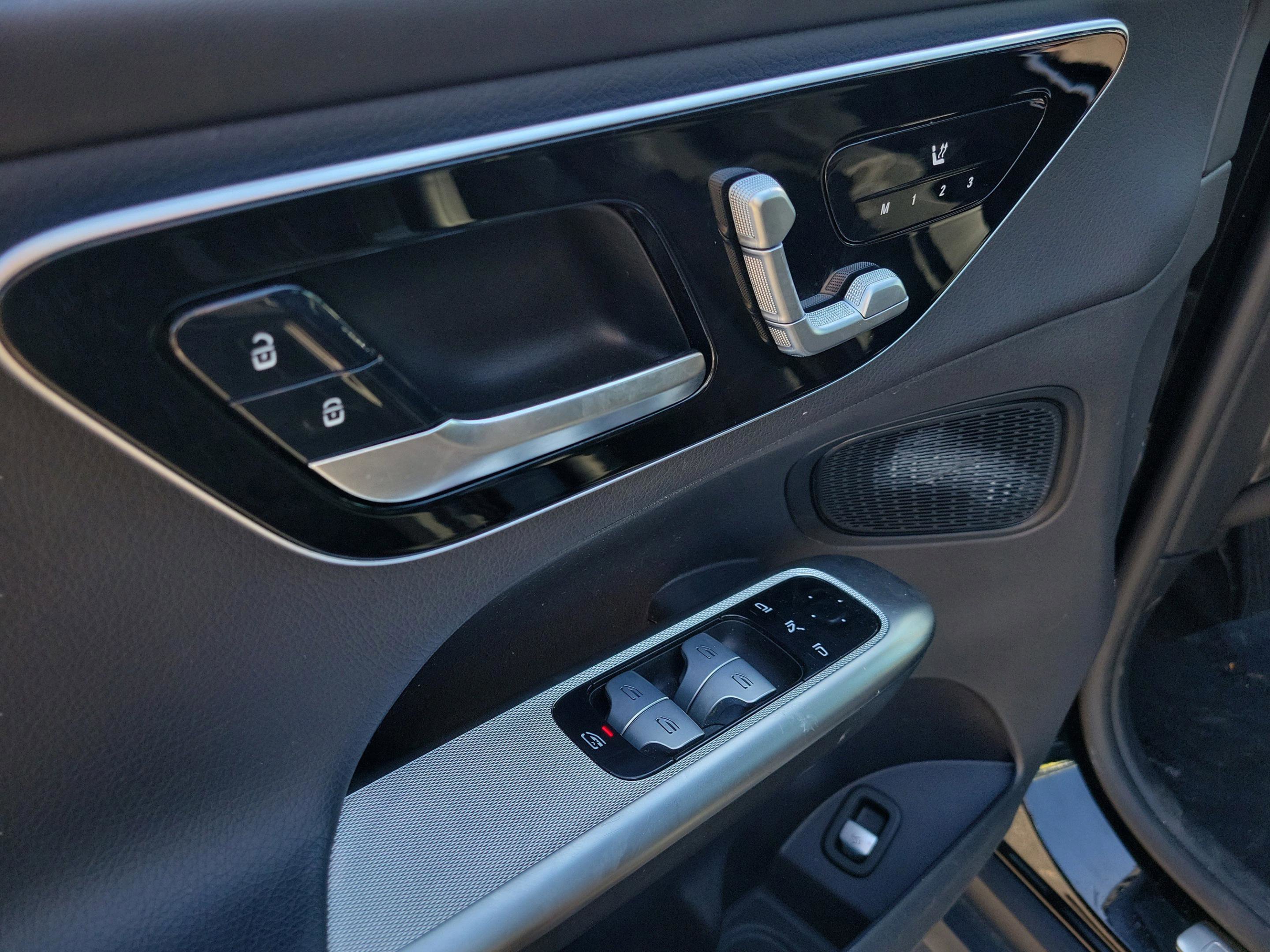 Certified 2024 Mercedes-Benz GLC 300 4MATIC image 13