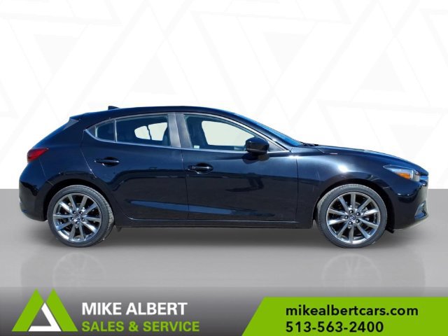 Used 2018 MAZDA MAZDA3 Touring FWD image 8