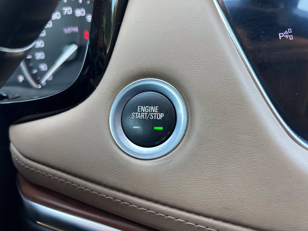Used 2019 Cadillac XT5 Platinum AWD/4WD image 34
