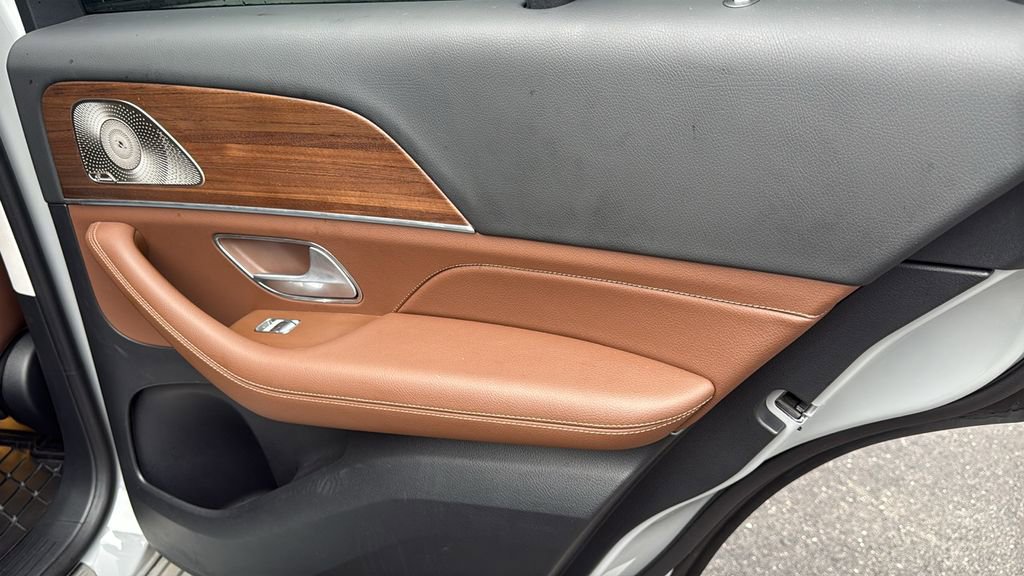Certified 2025 Mercedes-Benz GLE 350 4MATIC image 15