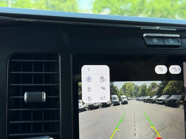 New 2026 Ford F350 XLT w/ XLT Premium Package AWD/4WD image 5