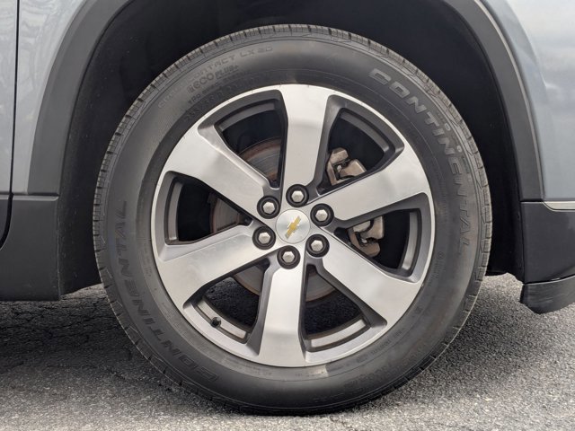 Used 2018 Chevrolet Traverse LT w/ LPO, 'HIT The Road' Package image 25