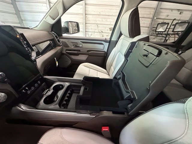 New 2026 RAM 1500 Laramie w/ Advanced Safety Group II AWD/4WD image 21