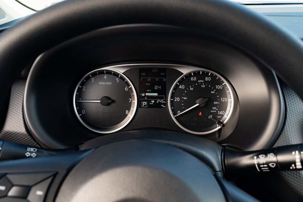 New 2025 Nissan Kicks Play S image 12