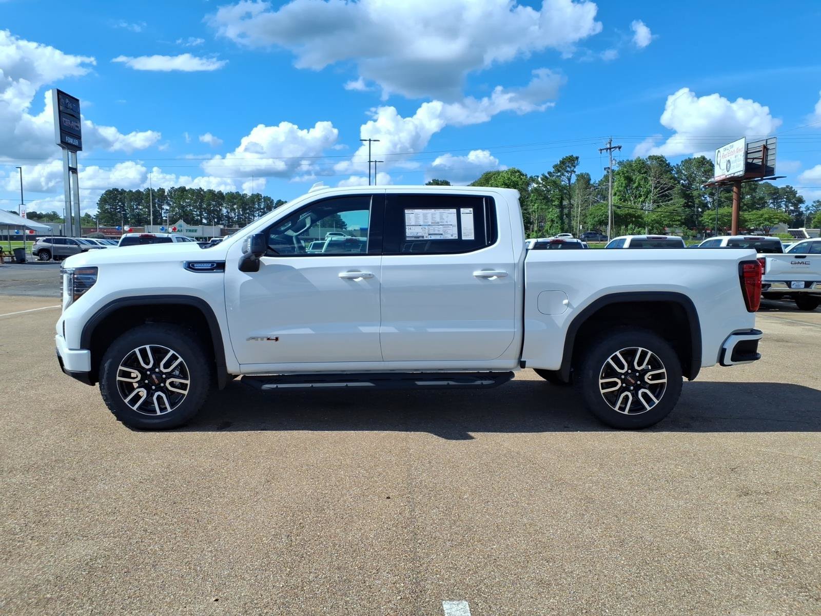 New 2026 GMC Sierra 1500 AT4 w/ AT4 Premium Package AWD/4WD image 1