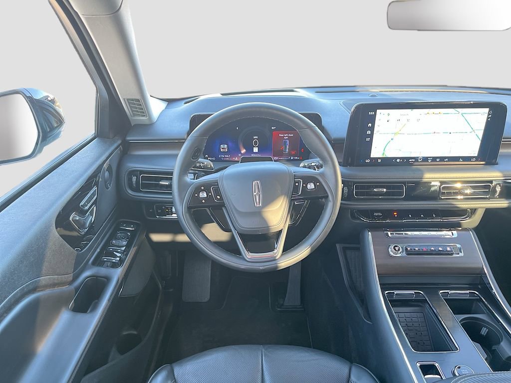Used 2025 Lincoln Aviator Reserve w/ Jet Appearance Package image 24