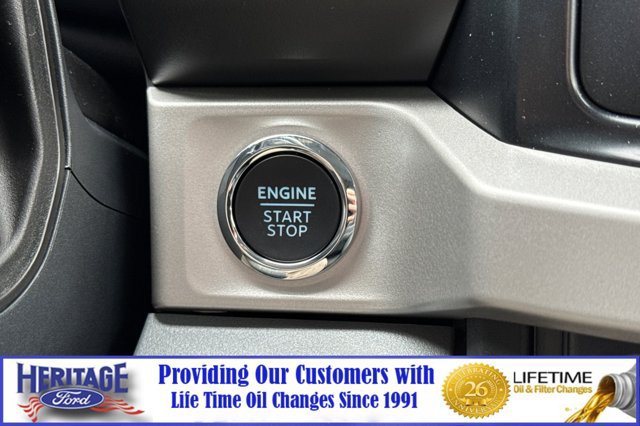 New 2026 Ford F250 XLT w/ XLT Premium Package AWD/4WD image 22