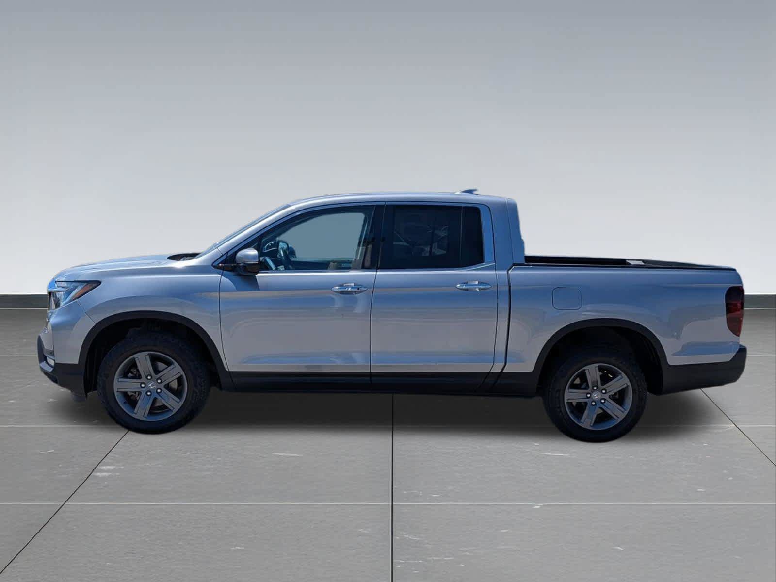 Certified 2023 Honda Ridgeline RTL-E image 2