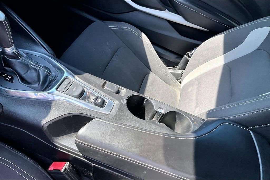 Used 2017 Chevrolet Camaro LT RWD image 16