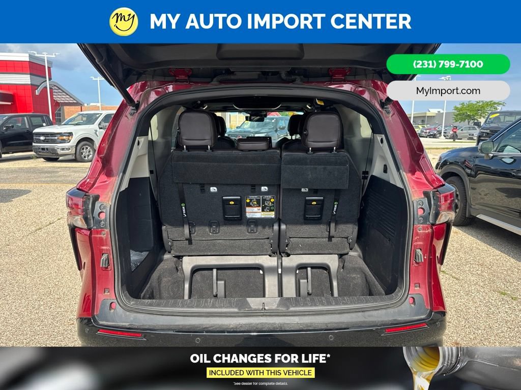Used 2021 Toyota Sienna Platinum AWD/4WD image 28