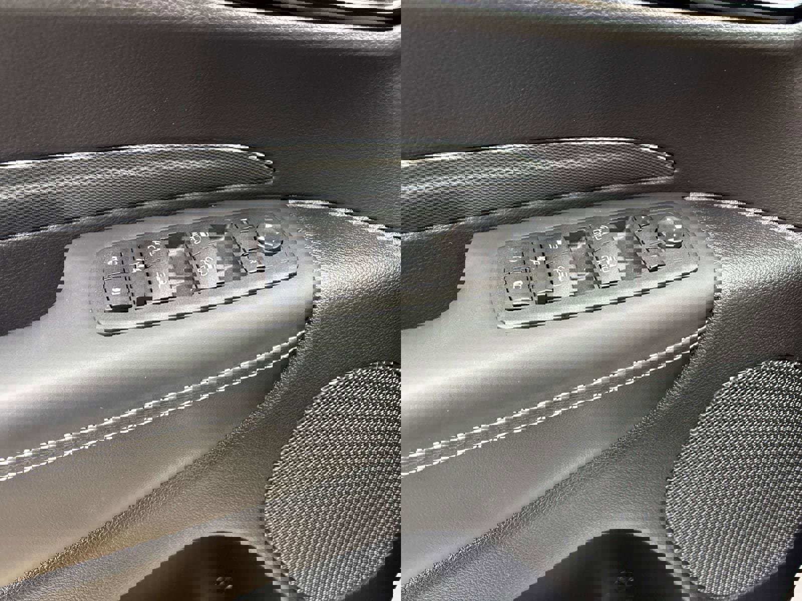 Used 2025 Dodge Durango SRT Hellcat w/ Black Package AWD/4WD image 20