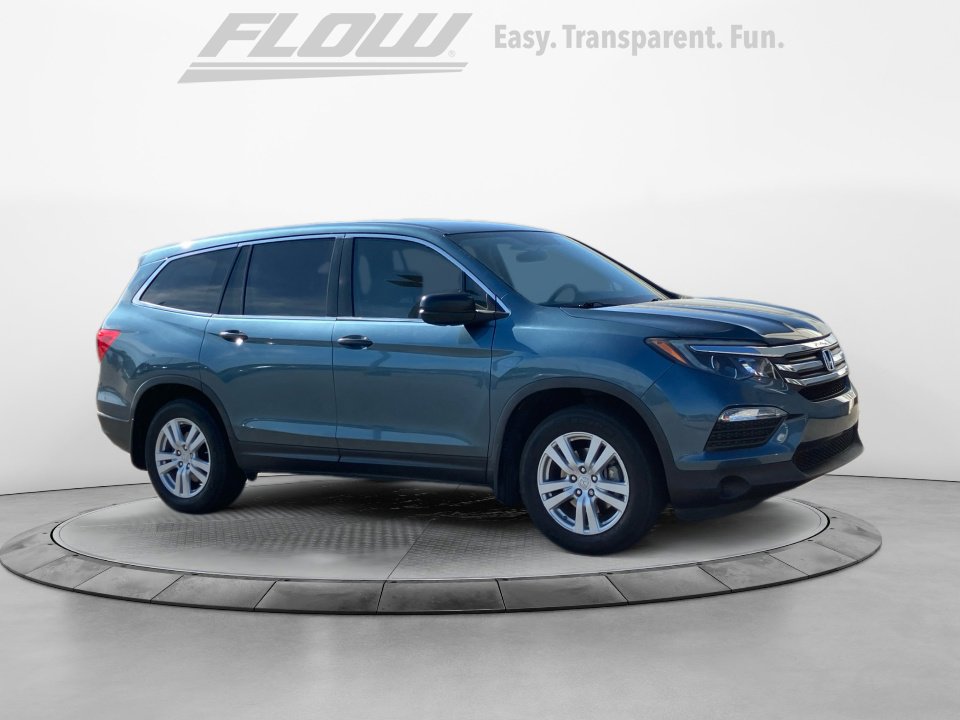 Used 2018 Honda Pilot LX image 1
