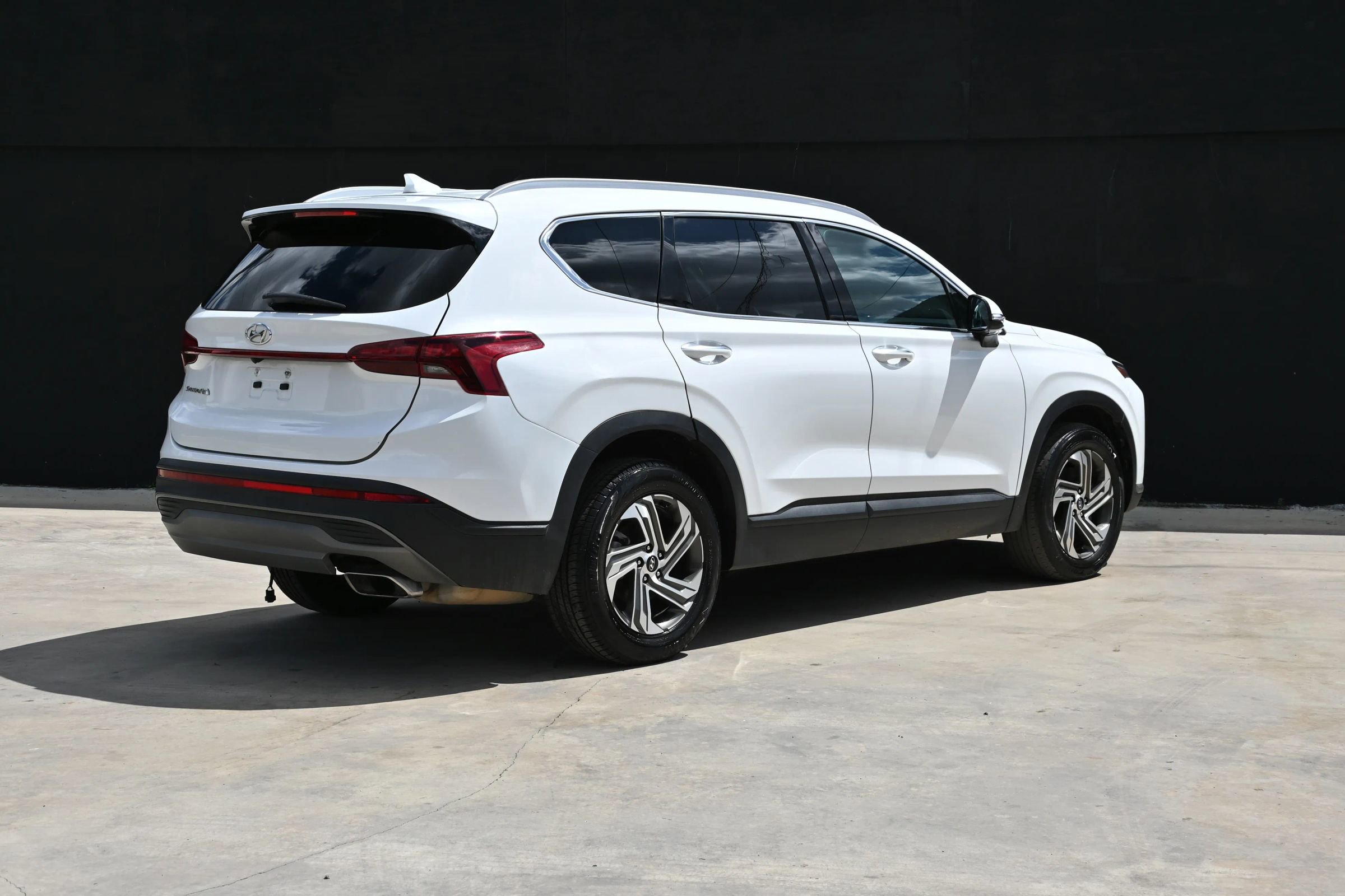 Used 2023 Hyundai Santa Fe SEL image 5