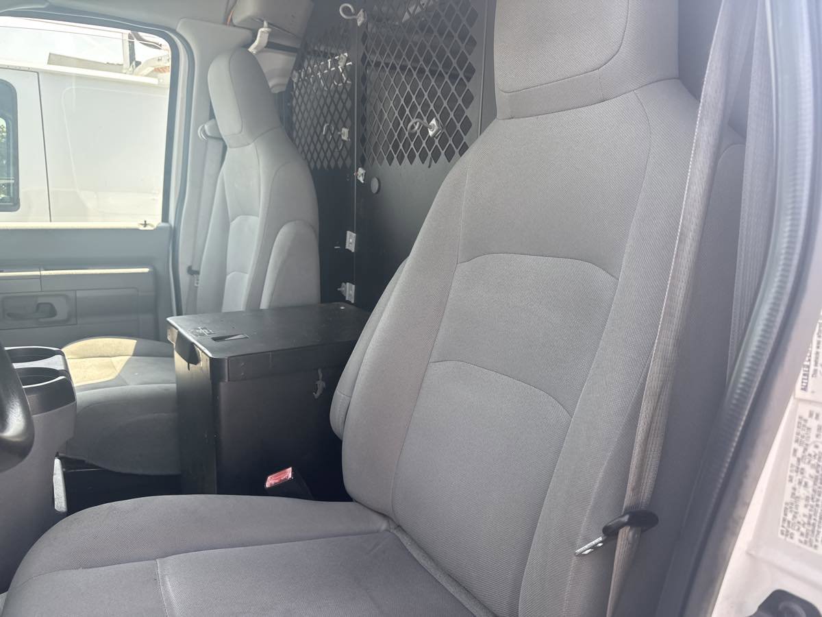 Used 2013 Ford E-150 and Econoline 150 w/ PWR Group RWD image 9