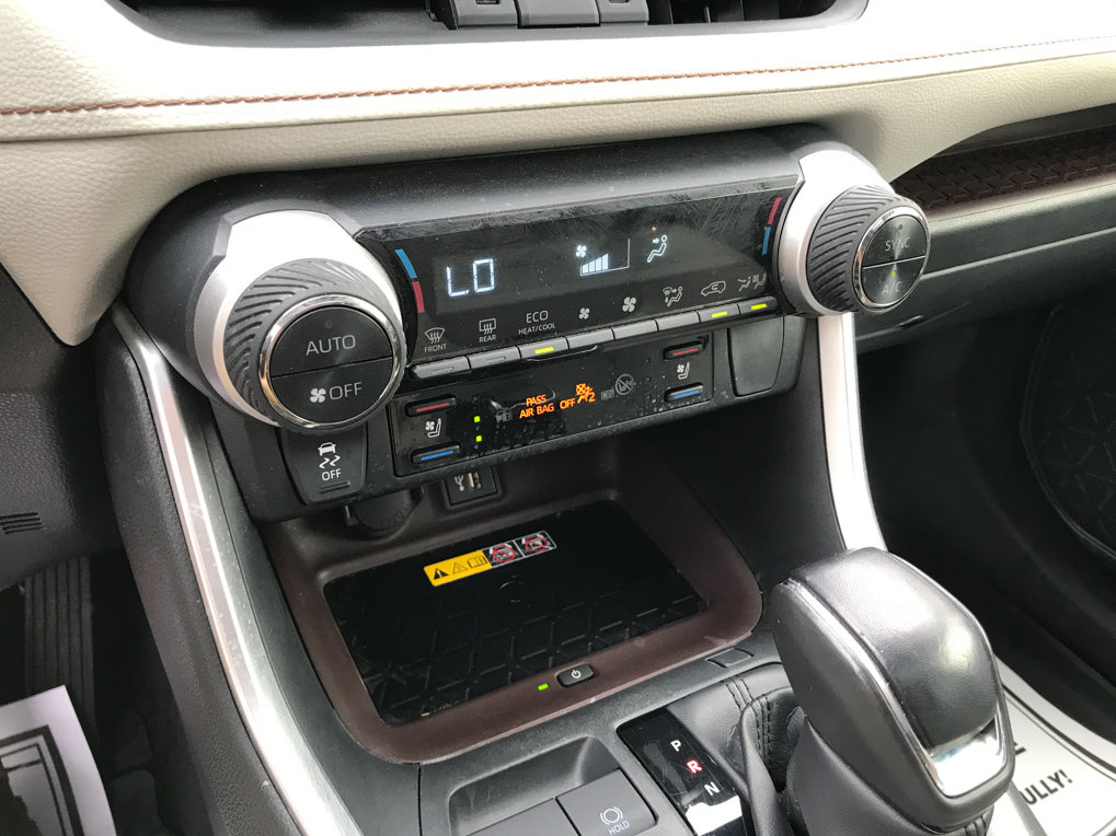 Certified 2024 Toyota RAV4 Limited w/ Advanced Technology Package AWD/4WD image 23