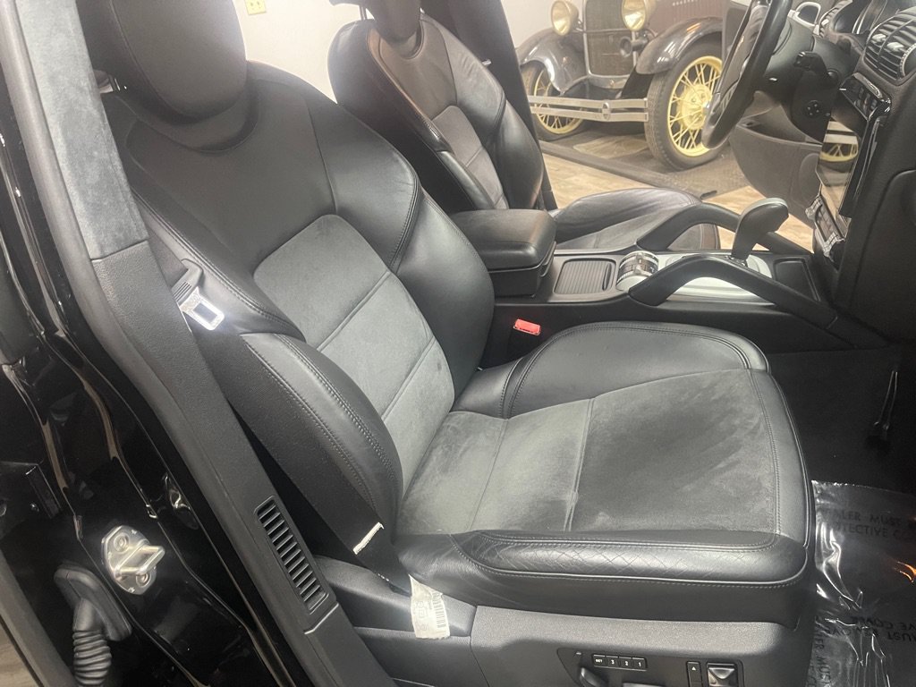 Used 2010 Porsche Cayenne GTS AWD/4WD image 24