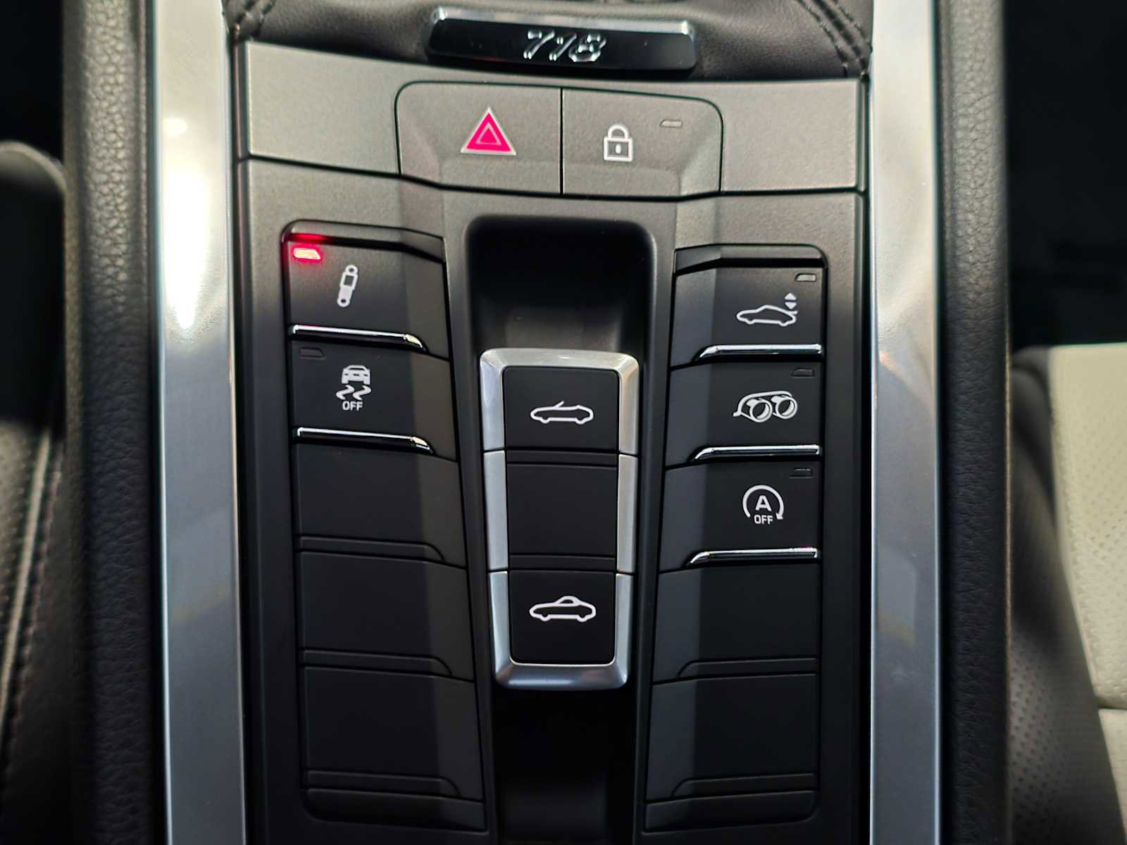 Used 2025 Porsche 718 Boxster S RWD image 28