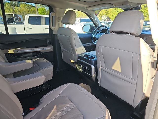 Used 2024 Ford Expedition Max Limited image 13