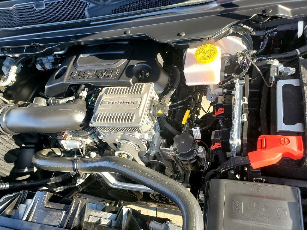 Used 2022 RAM 1500 Limited w/ Body-Colour Bumper Group image 48