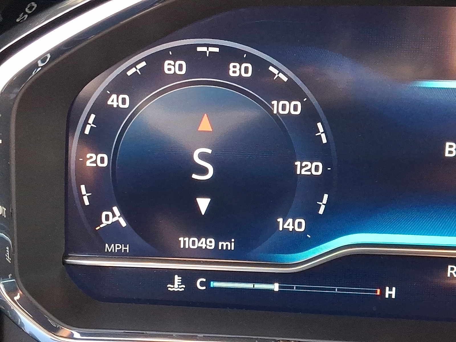 Certified 2025 Chevrolet Silverado 1500 LT AWD/4WD image 20