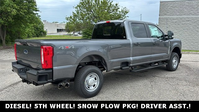 New 2025 Ford F250 XL w/ XL Driver Assist Package image 29