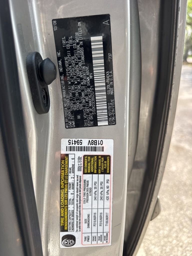 Used 2009 Toyota Sienna CE FWD image 14