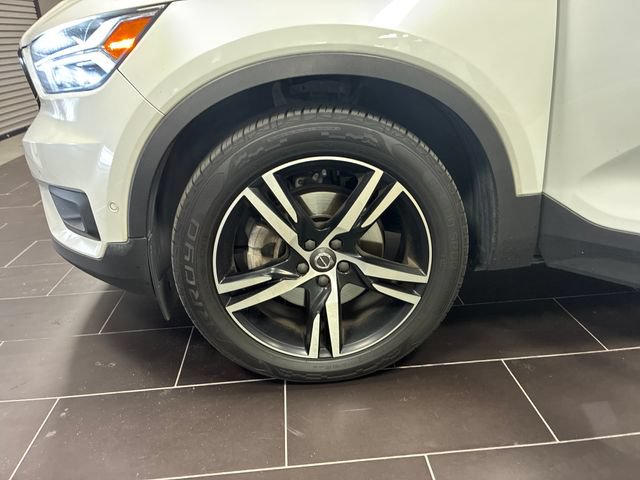 Used 2019 Volvo XC40 T5 R-Design AWD/4WD image 28
