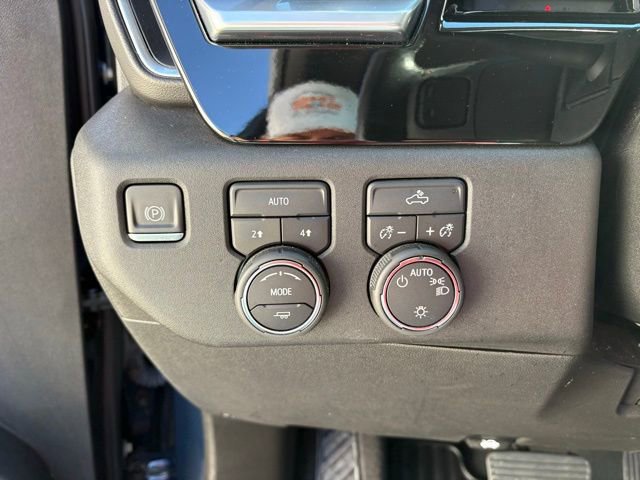 Used 2022 Chevrolet Silverado 1500 LT image 22