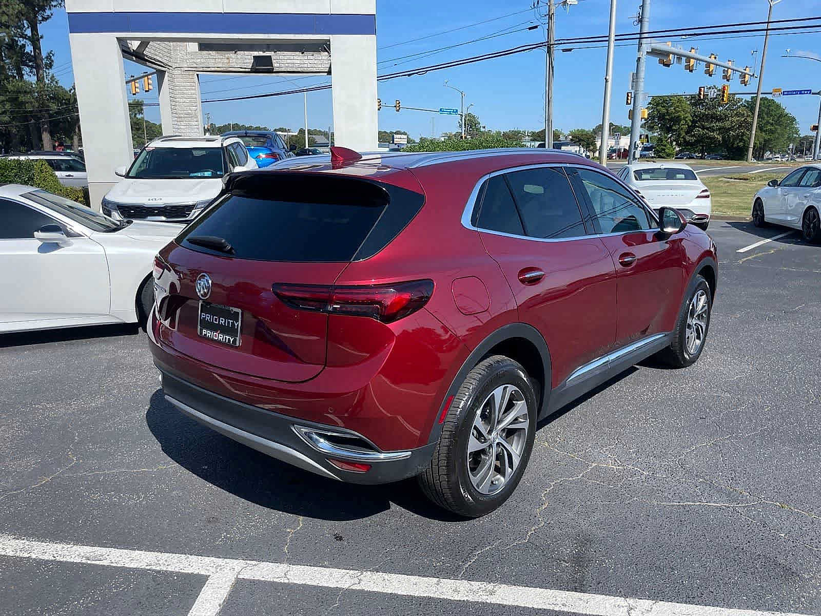 Used 2023 Buick Envision Essence AWD/4WD image 5