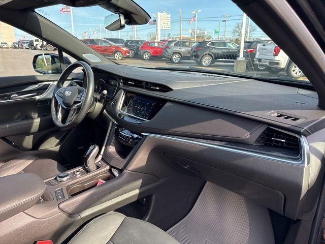 Certified 2023 Cadillac XT5 Premium Luxury AWD/4WD image 28
