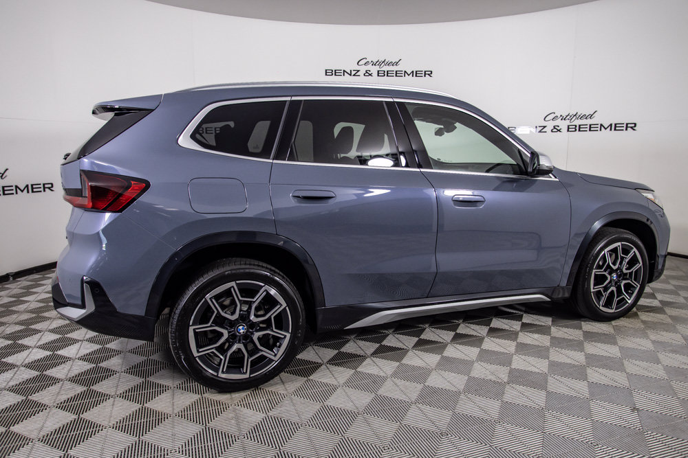 Used 2023 BMW X1 xDrive28i w/ Convenience Package AWD/4WD image 4