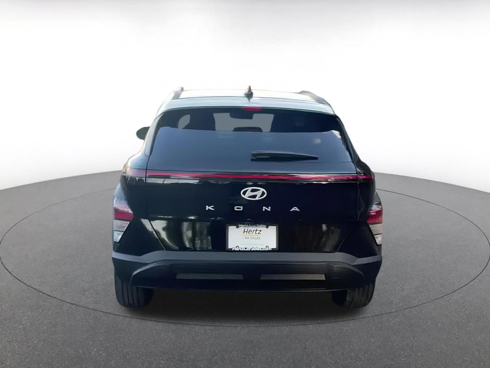 Used 2025 Hyundai Kona SEL image 14