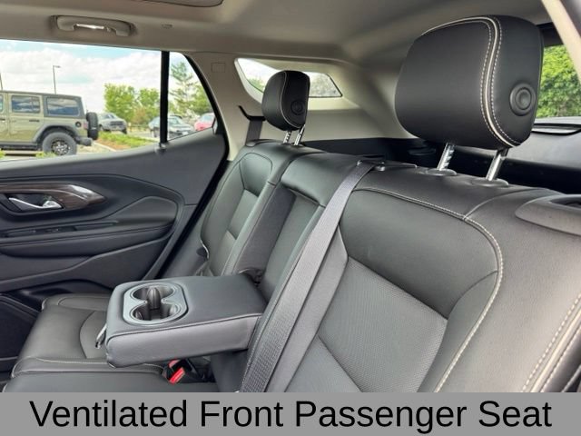 Used 2020 GMC Terrain Denali w/ Denali Premium Package AWD/4WD image 18