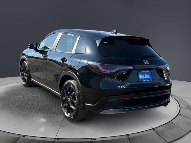 Used 2025 Honda HR-V Sport image 2