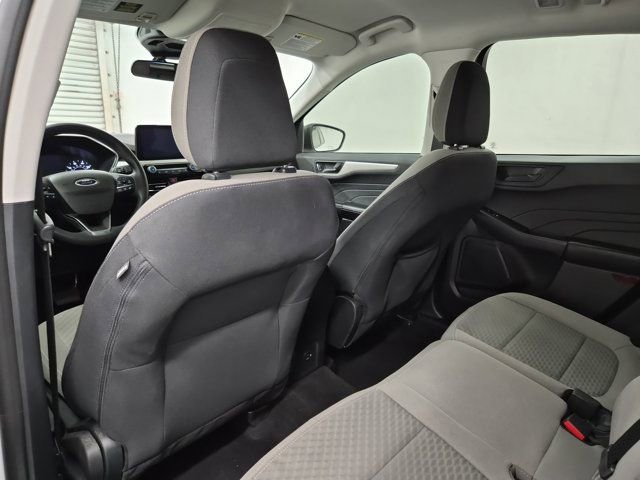 Used 2022 Ford Escape SE image 14