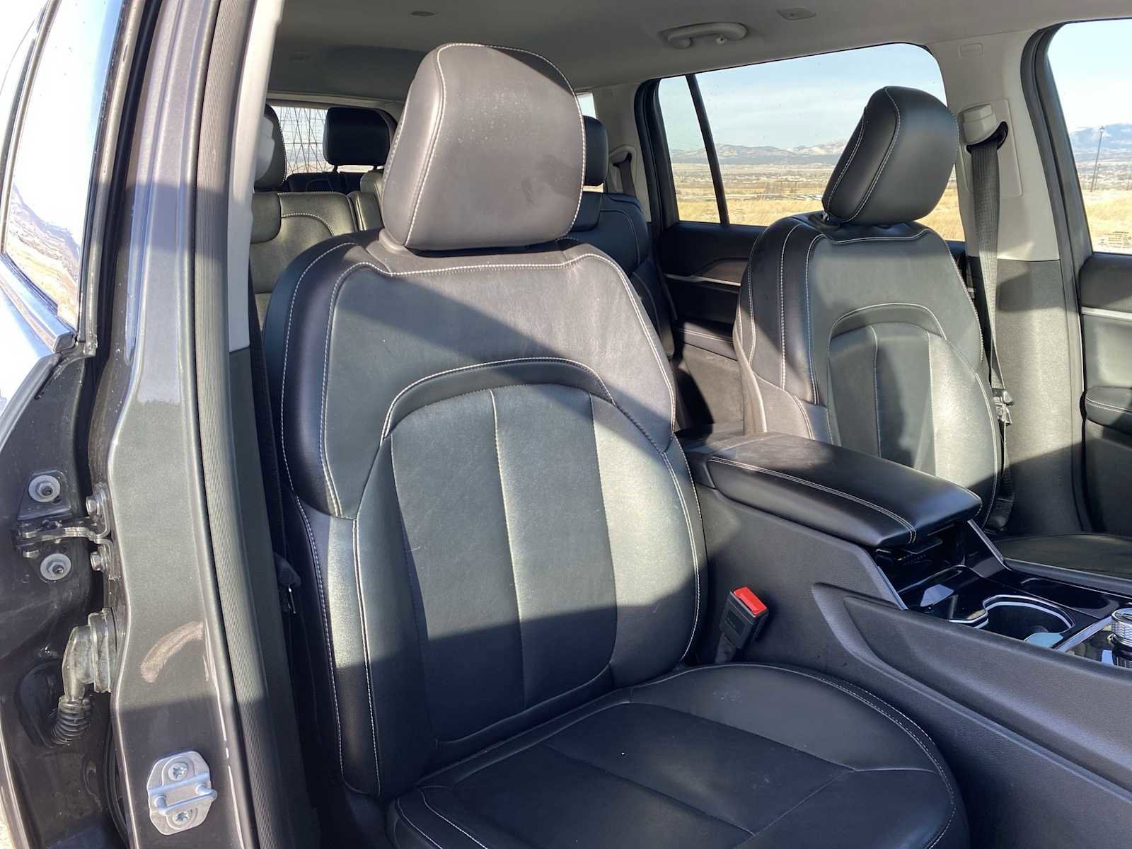 Certified 2022 Jeep Grand Cherokee L Limited image 17