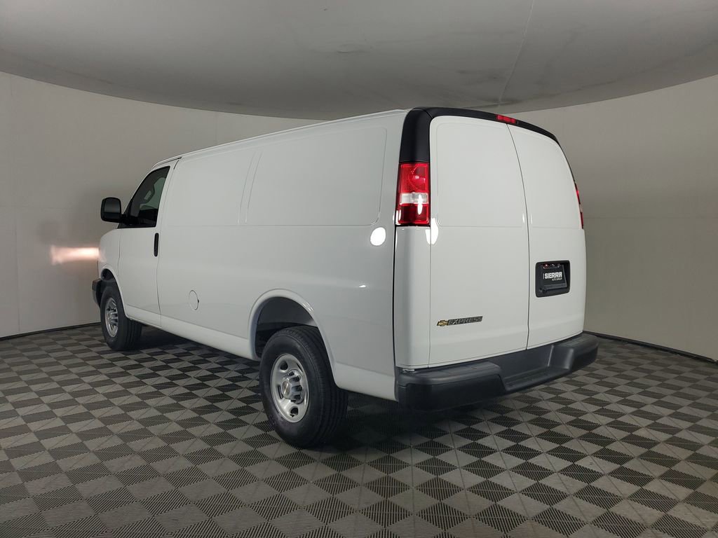 New 2026 Chevrolet Express 2500 w/ Driver Convenience Package RWD image 6