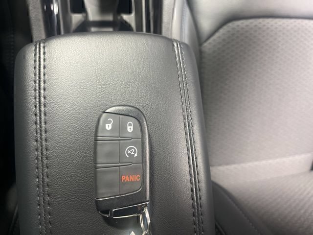 New 2026 Jeep Compass Latitude AWD/4WD image 21